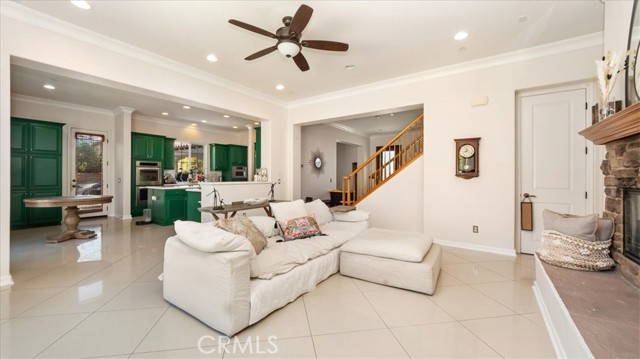 5969 Via Las Nubes, Riverside CA: https://media.crmls.org/medias/d9129939-c304-4ae0-b525-87d2383fabc0.jpg