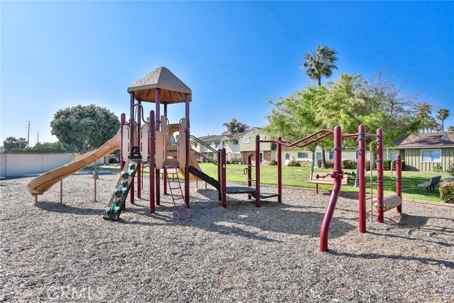 Detail Gallery Image 31 of 32 For 8162 Eastport Dr, Huntington Beach,  CA 92646 - 1 Beds | 1 Baths