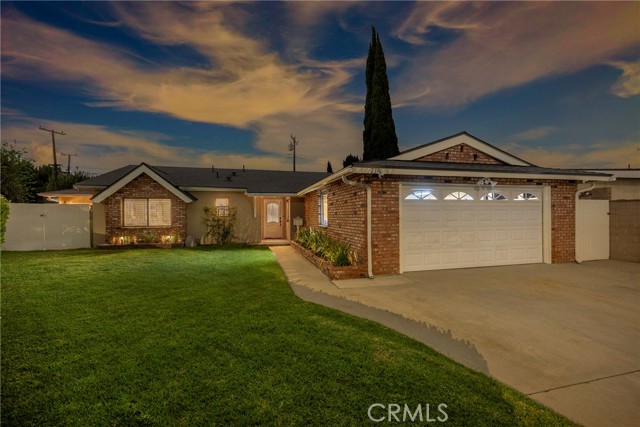 7390 Blackhawk Circle, Buena Park CA: https://media.crmls.org/medias/d912e7ef-b772-4578-815a-5eb8eb5f80f5.jpg