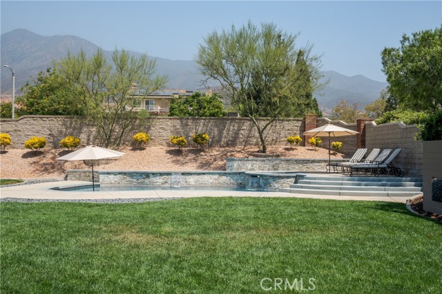 5205 Gallo Court, Rancho Cucamonga CA: https://media.crmls.org/medias/d912ea71-c4ef-45e3-a6ac-9460ff66e7b1.jpg