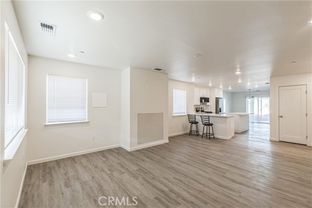 Detail Gallery Image 11 of 30 For 1325 Deodara Way, Paradise,  CA 95969 - 3 Beds | 2/1 Baths