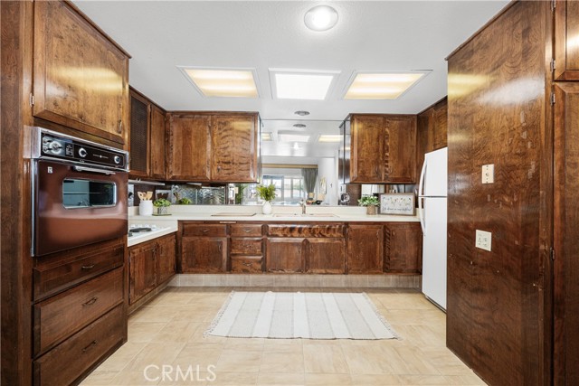 Detail Gallery Image 13 of 48 For 13660 El Dorado Dr 34d,  Seal Beach,  CA 90740 - 2 Beds | 1 Baths