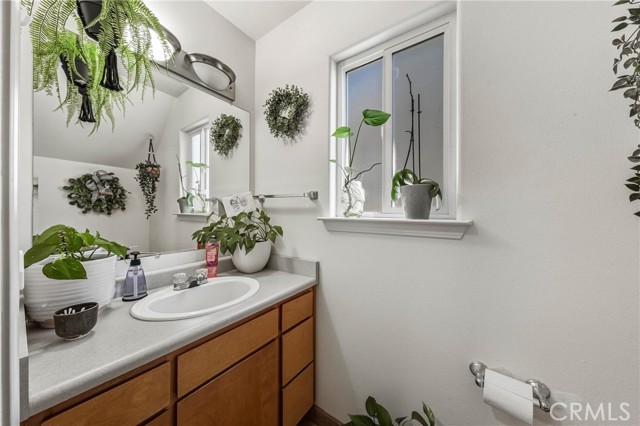 Detail Gallery Image 12 of 65 For 344 15th St, Lakeport,  CA 95453 - 6 Beds | 4/2 Baths