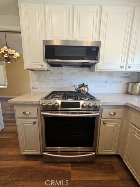 Detail Gallery Image 19 of 68 For 29824 Nightview Cir, Temecula,  CA 92591 - 4 Beds | 3 Baths