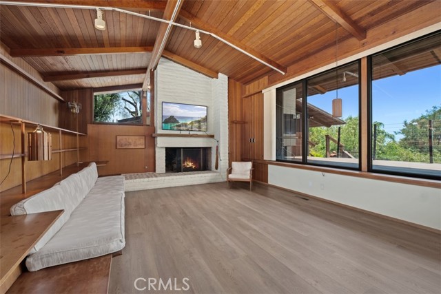 1815 Ladera Vista Place, Fullerton CA: https://media.crmls.org/medias/d9155896-fea5-4bb2-ae99-be029c11ae4c.jpg