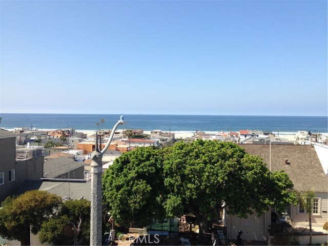 1820 Manhattan Avenue, Hermosa Beach, California 90254, ,Residential Income,Sold,Manhattan,PW17057688