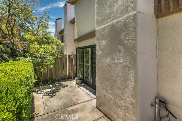 Enclosed and private Backyard patio
