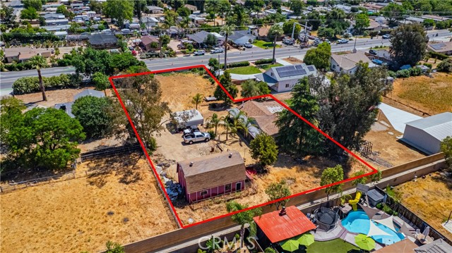 Detail Gallery Image 10 of 15 For 21587 Grand Ave, Wildomar,  CA 92595 - 2 Beds | 1 Baths
