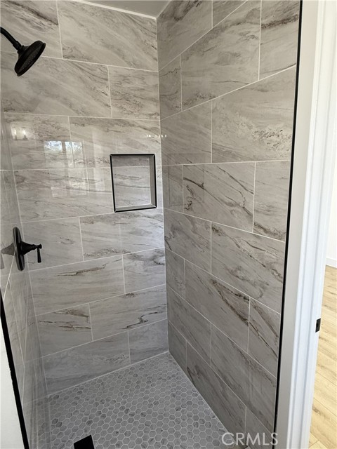 Detail Gallery Image 13 of 14 For 8930 Boxwood, Fontana,  CA 92335 - 3 Beds | 2 Baths