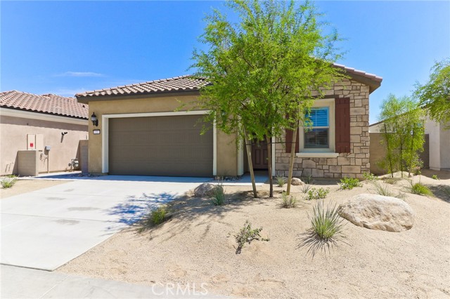 77 Syrah, Rancho Mirage CA: https://media.crmls.org/medias/d9165d52-e2f9-441a-b7ab-6fea2b469c97.jpg