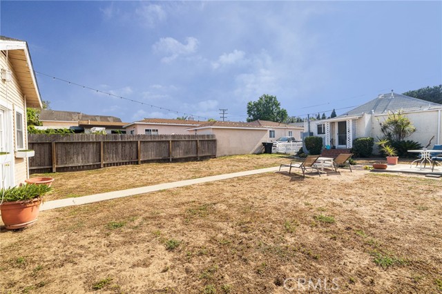 18218 Mansel Avenue, Redondo Beach, California 90278, 2 Bedrooms Bedrooms, ,2 BathroomsBathrooms,Residential,Sold,Mansel,SB22129835