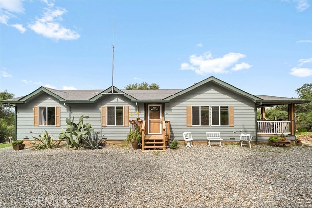 Detail Gallery Image 3 of 55 For 635 Circle Dr, Oroville,  CA 95966 - 3 Beds | 2 Baths