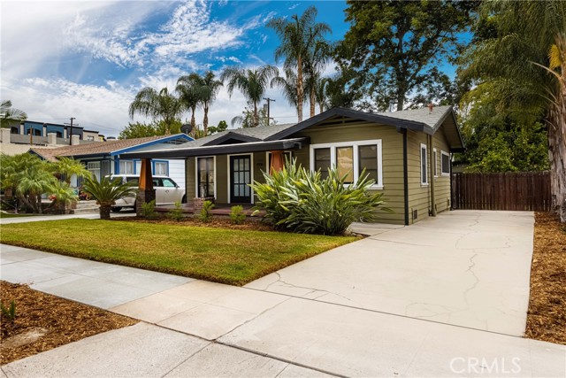 216 W Whiting Ave, Fullerton, CA 92832