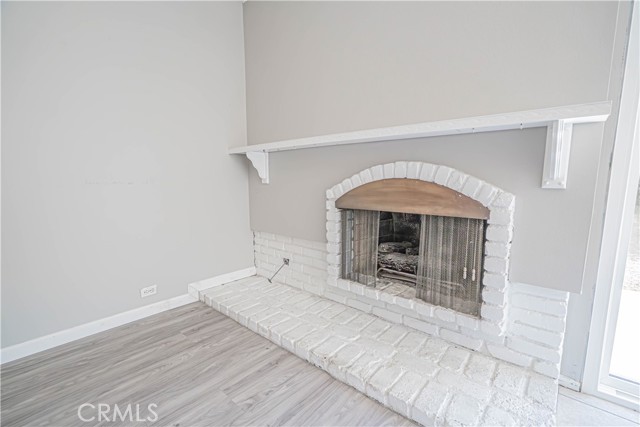 25688 Dorado Drive, Valencia CA: https://media.crmls.org/medias/d91c8876-770b-4546-a383-a737839a22a8.jpg