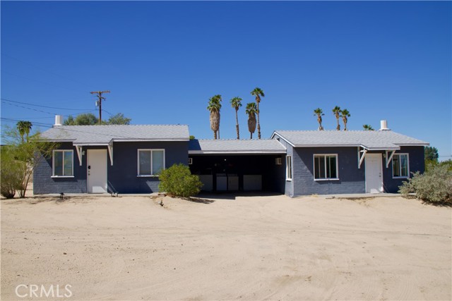 73514 Desert Trail Drive, 29 Palms CA: https://media.crmls.org/medias/d91d3688-bdf5-43ff-9a06-05f98c12ded2.jpg