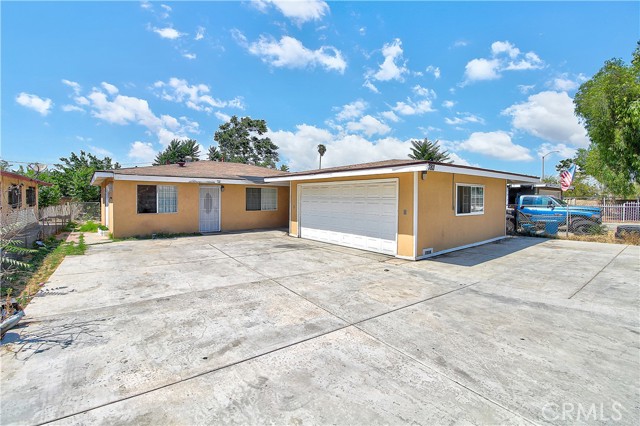 Detail Gallery Image 3 of 15 For 7811 Railroad Ave, Riverside,  CA 92504 - 4 Beds | 2 Baths