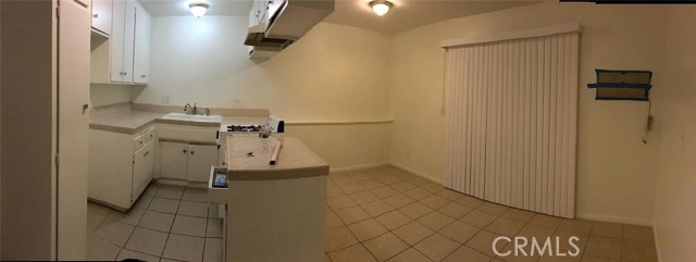 Detail Gallery Image 21 of 28 For 160 W Cascade, Rialto,  CA 92376 - – Beds | – Baths