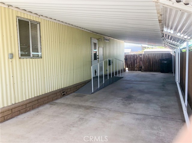 Detail Gallery Image 7 of 24 For 400 E Roberts #99,  Bakersfield,  CA 93308 - 2 Beds | 2 Baths