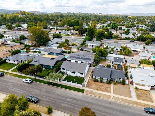 Detail Gallery Image 5 of 36 For 6219 Sylvia Ave, Tarzana,  CA 91335 - 3 Beds | 2 Baths