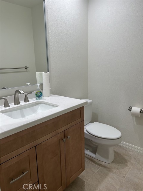 Detail Gallery Image 9 of 20 For 2126 E Deer Springs Ln, Brea,  CA 92821 - 3 Beds | 2/1 Baths