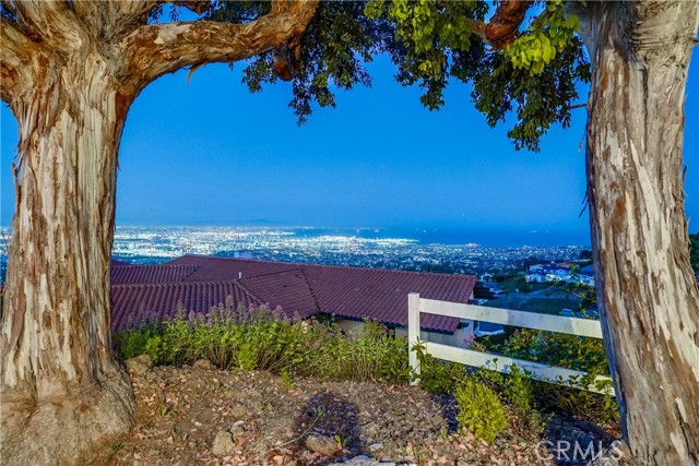 Detail Gallery Image 3 of 13 For 3158 Crownview Dr, Rancho Palos Verdes,  CA 90275 - 3 Beds | 3 Baths