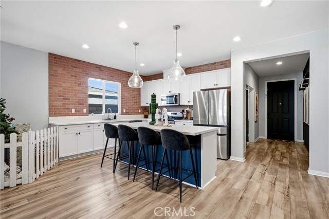 Detail Gallery Image 3 of 31 For 28184 Echo Ct, Menifee,  CA 92585 - 3 Beds | 2 Baths