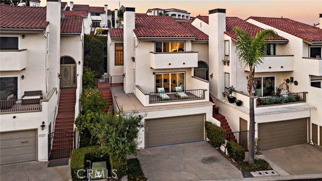 Detail Gallery Image 64 of 75 For 23279 Atlantis Way, Dana Point,  CA 92629 - 2 Beds | 2/1 Baths