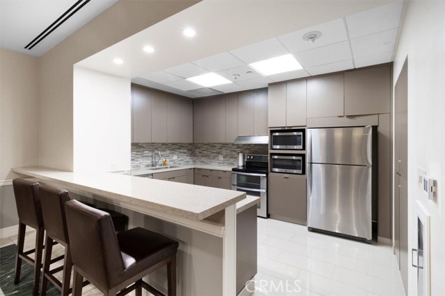Detail Gallery Image 44 of 51 For 850 E Ocean Bld #602,  Long Beach,  CA 90802 - 2 Beds | 2 Baths