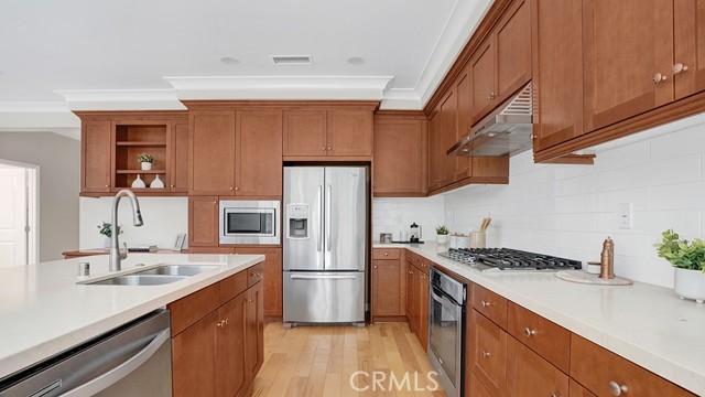 Detail Gallery Image 12 of 28 For 74 Bianco, Irvine,  CA 92618 - 3 Beds | 2/1 Baths