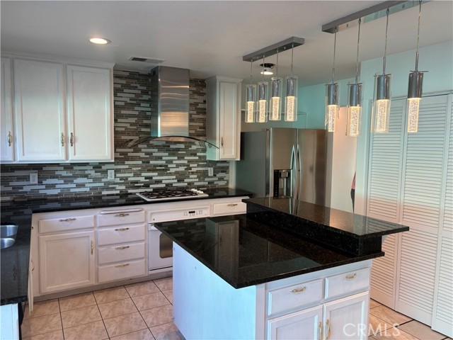 Detail Gallery Image 2 of 33 For 1419 Ridgebrook Way, Chico,  CA 95928 - 4 Beds | 2/1 Baths