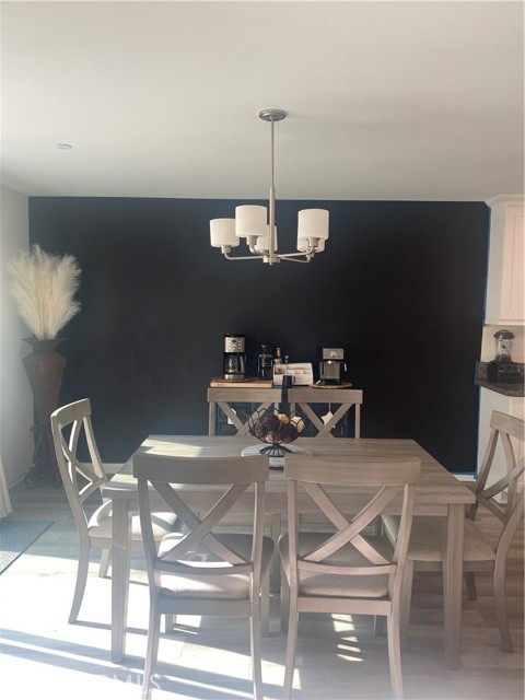 Detail Gallery Image 8 of 16 For 427 Lisbon Pl, Santa Paula,  CA 93060 - 3 Beds | 2/1 Baths