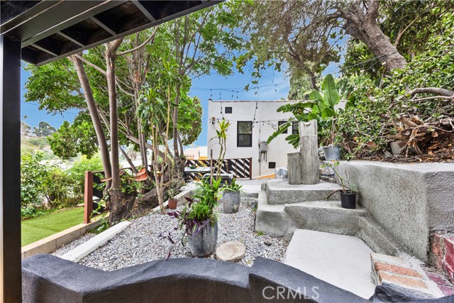 3135 Minnesota Street, Los Angeles CA: https://media.crmls.org/medias/d923b115-2049-40be-814c-7a5437291dba.jpg