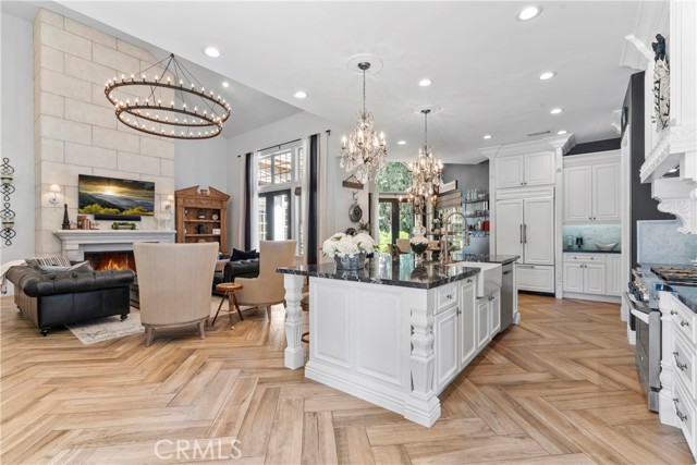 22174 Lynx Court, Murrieta CA: https://media.crmls.org/medias/d923b423-0283-41e4-996d-2fb148ed7d2f.jpg