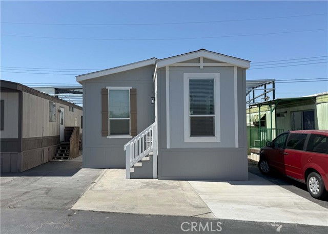 630 S Maple Avenue, Montebello CA: https://media.crmls.org/medias/d923b798-a953-448a-bf71-d31cba961ee1.jpg
