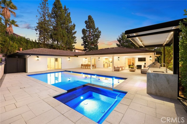 Detail Gallery Image 40 of 71 For 321 Wonderview Dr, Glendale,  CA 91202 - 4 Beds | 3 Baths