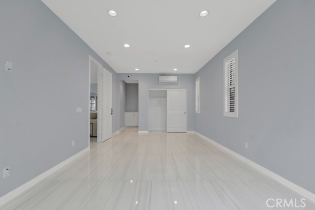 Detail Gallery Image 30 of 65 For 18348 Cachet, Canyon Country,  CA 91350 - 5 Beds | 5 Baths