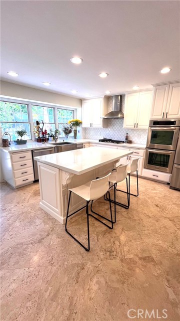 18822 Lister Lane, Huntington Beach CA: https://media.crmls.org/medias/d9285b44-6f71-4fa1-a55b-17e0e9a10f68.jpg
