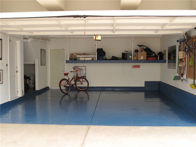 2409 Voorhees Avenue, Redondo Beach, California 90278, 4 Bedrooms Bedrooms, ,2 BathroomsBathrooms,Residential,Sold,Voorhees,SB21187406