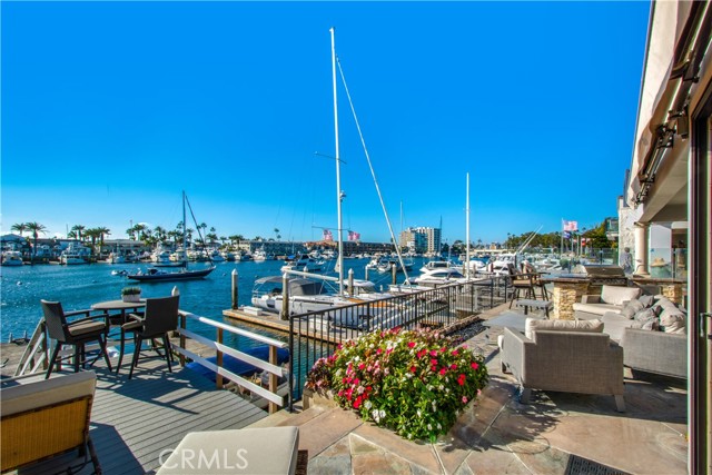 Detail Gallery Image 51 of 53 For 323 via Lido Soud, Newport Beach,  CA 92663 - 4 Beds | 3/1 Baths