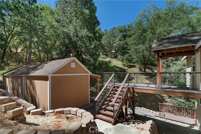 Detail Gallery Image 22 of 49 For 27554 North Bay Rd, Lake Arrowhead,  CA 92352 - 4 Beds | 2/2 Baths