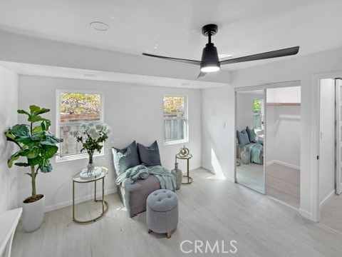 https://media.crmls.org/medias/d92b06b6-1e22-4e55-b852-564cd674105c.jpg?preset=X-Large