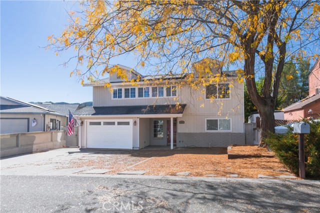 Detail Gallery Image 3 of 45 For 1954 Brook Ln., Paso Robles,  CA 93446 - 4 Beds | 3 Baths