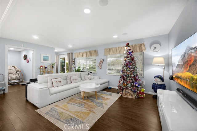 Detail Gallery Image 9 of 40 For 2251 Lake Glen Dr, La Habra,  CA 90631 - 3 Beds | 2 Baths