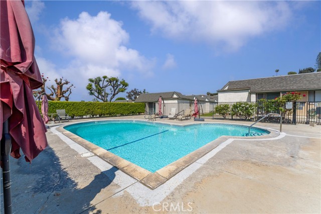 Detail Gallery Image 17 of 17 For 126 Casuda Canyon Dr #D,  Monterey Park,  CA 91754 - 3 Beds | 2/1 Baths