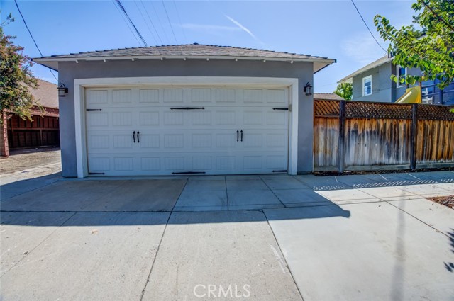 Detail Gallery Image 23 of 60 For 2124 20th St, Bakersfield,  CA 93301 - 4 Beds | 3/1 Baths