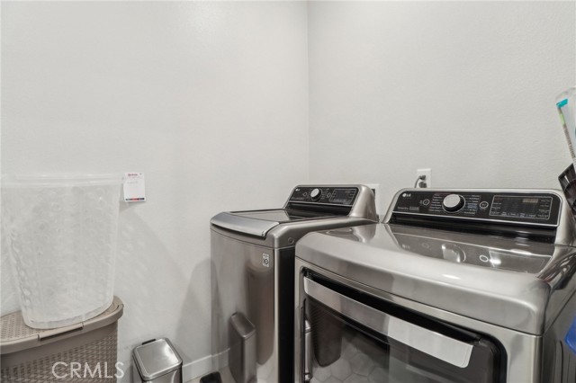 Detail Gallery Image 12 of 36 For 27230 Red Willow Ct, Valencia,  CA 91381 - 3 Beds | 2/1 Baths