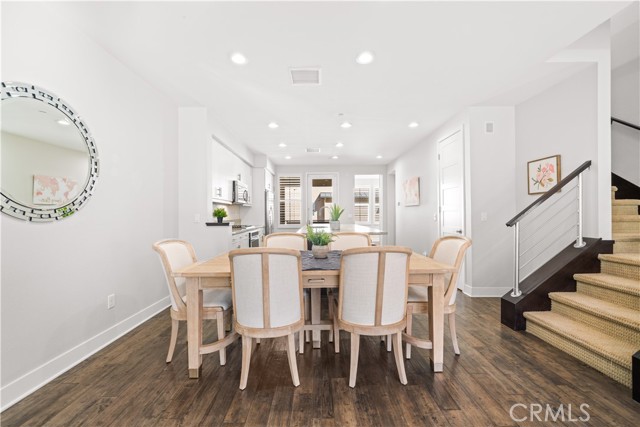9 Compass Court, Aliso Viejo CA: https://media.crmls.org/medias/d92d20d4-be3f-4744-9f35-e7c9e4edece2.jpg