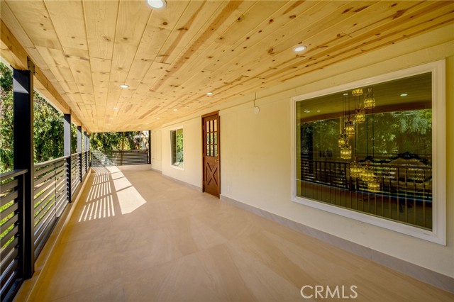 Detail Gallery Image 48 of 70 For 2065 E Altadena, Altadena,  CA 91001 - 7 Beds | 9 Baths