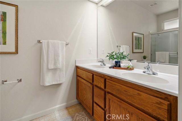 Detail Gallery Image 32 of 42 For 2686 Fairfield Common, Chico,  CA 95928 - 3 Beds | 2 Baths