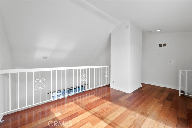 Detail Gallery Image 17 of 43 For 330 Cordova St #305,  Pasadena,  CA 91101 - 2 Beds | 2 Baths